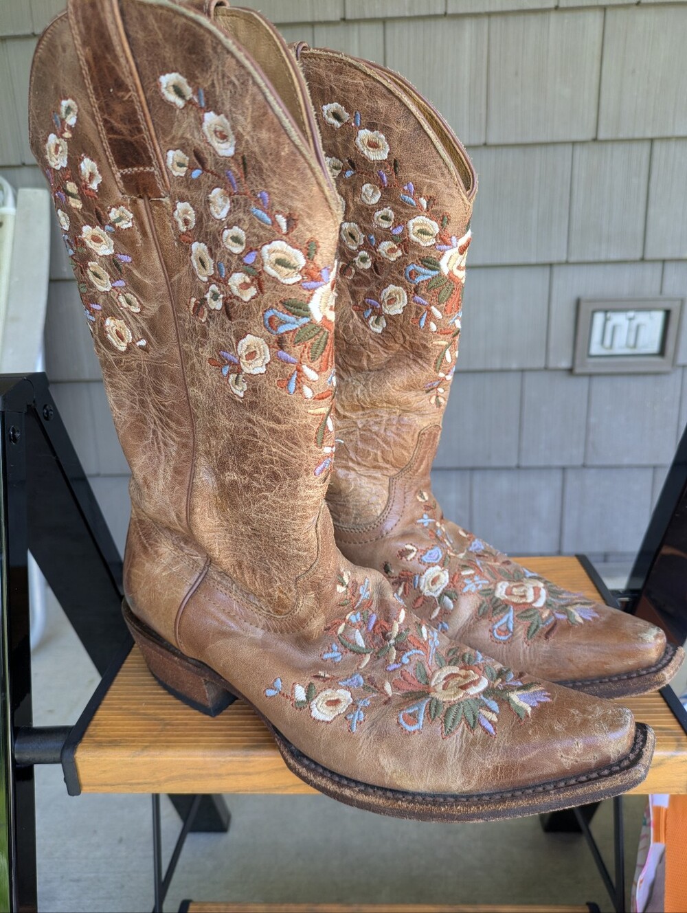 Shyanne Tan Leather Floral Embroidered Western Boots